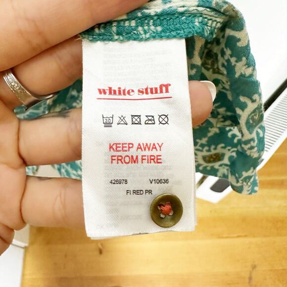 White Stuff Red Mixed Print Sleeveless Tank Blouse sz 6 - Picture 6 of 8